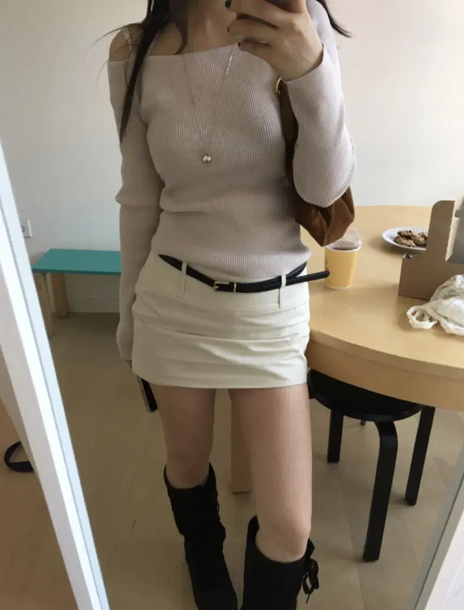 무배))아워캐비넷 coco pants skirt (S)